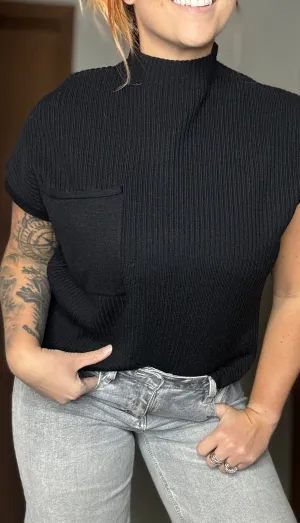 Black Pocketed Short Sleeve Sweater