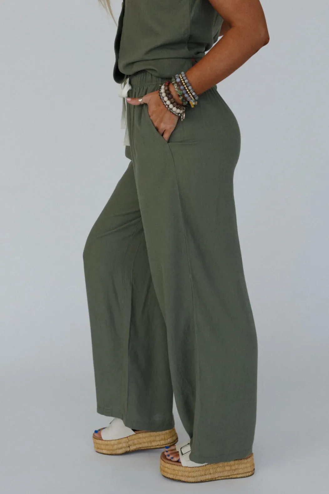 Coastal Ease Drawstring Pants - Olive