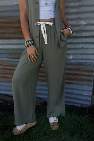 Coastal Ease Drawstring Pants - Olive